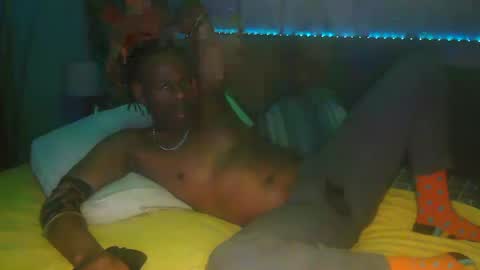 skyonetoo3 online show from September 30, 2025, 7:35 am