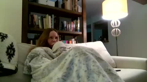 Snapshot of skywinters chatting on October 22, 2025, 9:36 pm Sky Winters online show from October 22, 2025, 9:36 pm