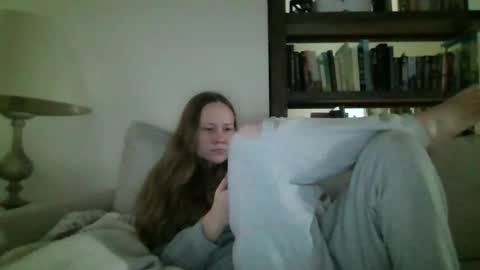 Snapshot of skywinters chatting on November 13, 2025, 9:03 pm Sky Winters online show from November 13, 2025, 9:03 pm