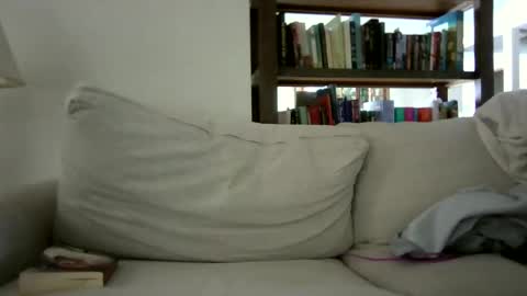 Snapshot of skywinters chatting on December 2, 2025, 3:51 pm Sky Winters online show from December 2, 2025, 3:51 pm