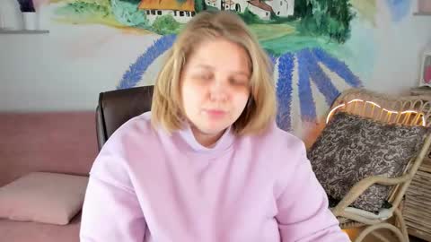 Snapshot of sladadeew chatting on February 12, 2025, 9:10 am Slada Deew online show from February 12, 2025, 9:10 am