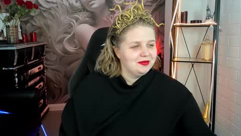 Snapshot of sladadeew chatting on February 13, 2025, 9:30 am Slada Deew online show from February 13, 2025, 9:30 am