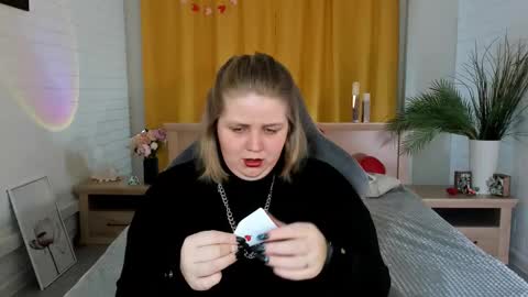 Snapshot of sladadeew chatting on February 21, 2025, 9:24 am Slada Deew online show from February 21, 2025, 9:24 am