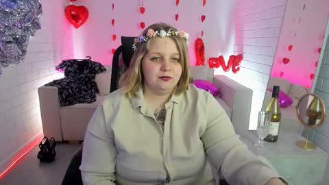 Snapshot of sladadeew chatting on March 8, 2025, 3:45 pm Slada Deew online show from March 8, 2025, 3:45 pm