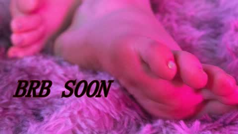 Snapshot of sladadeew chatting on November 28, 2025, 8:50 am Slada Deew online show from November 28, 2025, 8:50 am