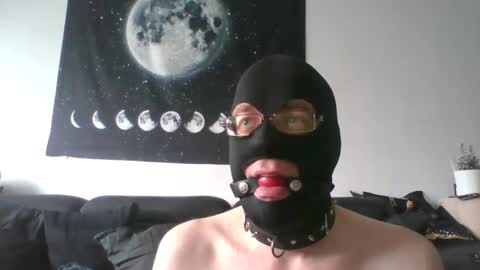 Snapshot of slaveforgodess chatting on February 27, 2025, 10:48 am slaveforgodess online show from February 27, 2025, 10:48 am