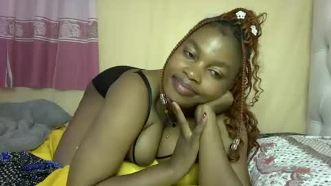 Snapshot of slayslay002 chatting on December 12, 2024, 9:48 pm Rose online show from December 12, 2024, 9:48 pm