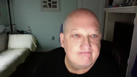 slick50000 online show from January 31, 2025, 1:02 pm