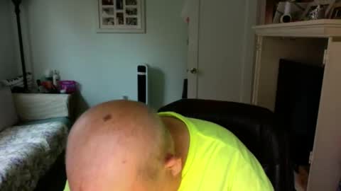 slick50000 online show from November 3, 2025, 8:10 pm