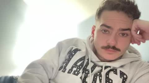 Snapshot of slickmass chatting on February 22, 2025, 3:45 am SlickMass online show from February 22, 2025, 3:45 am