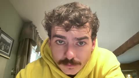 Snapshot of slickmass chatting on September 17, 2025, 5:03 pm SlickMass online show from September 17, 2025, 5:03 pm