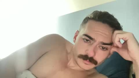 Snapshot of slickmass chatting on November 3, 2025, 2:13 am SlickMass online show from November 3, 2025, 2:13 am