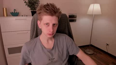 Snapshot of slim_andy chatting on February 9, 2025, 7:27 am Andy online show from February 9, 2025, 7:27 am