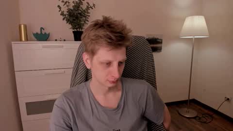 Snapshot of slim_andy chatting on March 1, 2025, 3:38 pm Andy online show from March 1, 2025, 3:38 pm