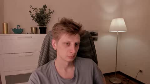 Snapshot of slim_andy chatting on March 7, 2025, 1:40 pm Andy online show from March 7, 2025, 1:40 pm