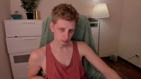 Snapshot of slim_andy chatting on September 11, 2025, 7:41 am Andy online show from September 11, 2025, 7:41 am