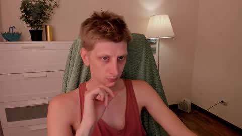 Snapshot of slim_andy chatting on September 14, 2025, 10:14 am Andy online show from September 14, 2025, 10:14 am