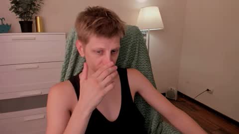 Snapshot of slim_andy chatting on September 21, 2025, 10:06 am Andy online show from September 21, 2025, 10:06 am