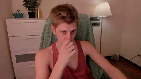Snapshot of slim_andy chatting on September 27, 2025, 10:20 am Andy online show from September 27, 2025, 10:20 am