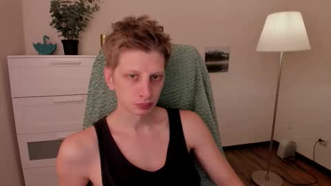 Snapshot of slim_andy chatting on October 2, 2025, 7:37 am Andy online show from October 2, 2025, 7:37 am