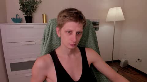 Snapshot of slim_andy chatting on October 12, 2025, 10:25 am Andy online show from October 12, 2025, 10:25 am