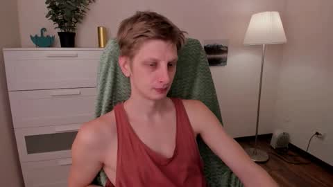 Snapshot of slim_andy chatting on October 23, 2025, 7:40 am Andy online show from October 23, 2025, 7:40 am