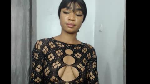 Snapshot of slim_ebonygirl4 chatting on December 17, 2025, 6:52 am Slim ebonygirl4 online show from December 17, 2025, 6:52 am