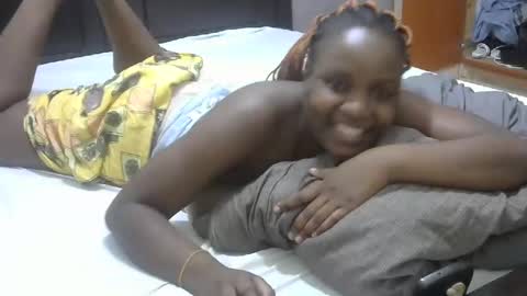 slim_joy online show from February 18, 2025, 6:47 pm