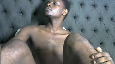 slim long01 online show from January 26, 2025, 11:17 am