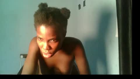 slimzyxdoll online show from September 26, 2025, 11:25 am