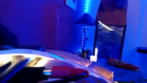 Sloanskirty online show from February 16, 2025, 5:04 am