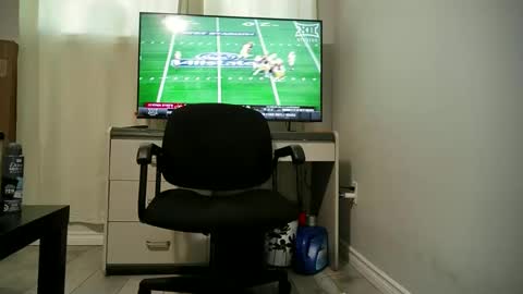 Snapshot of slutda94 chatting on December 29, 2024, 10:03 pm slutda94 online show from December 29, 2024, 10:03 pm