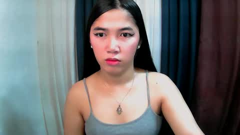 Snapshot of slutty_gretha chatting on December 18, 2025, 3:12 am Gretha online show from December 18, 2025, 3:12 am