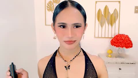 Snapshot of slutty_vanna chatting on March 3, 2025, 6:44 pm mia online show from March 3, 2025, 6:44 pm