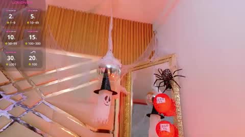 MARCELA online show from October 31, 2025, 1:45 pm