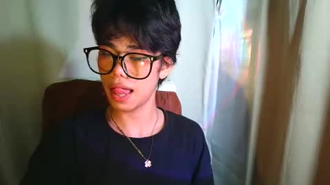 sluttypatotie online show from November 14, 2025, 11:09 am