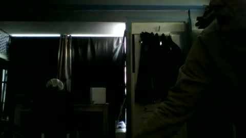 slutviki online show from November 1, 2025, 2:08 pm