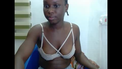 Snapshot of slutxcorn chatting on December 13, 2025, 8:14 pm slutxcorn online show from December 13, 2025, 8:14 pm