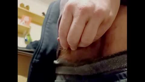 Small Hairy Uncut online show from December 6, 2024, 9:02 pm