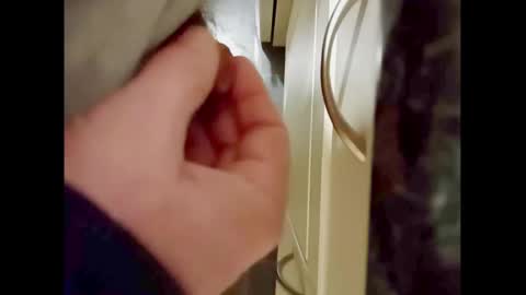 Small Hairy Uncut online show from January 13, 2025, 6:49 pm