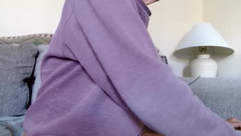 smallmalelass online show from February 27, 2025, 4:53 pm