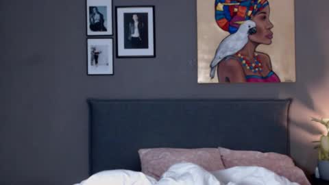 Anna no bbbbybybbabebyy just Anna. And dont call me mom please. online show from December 2, 2025, 7:03 am