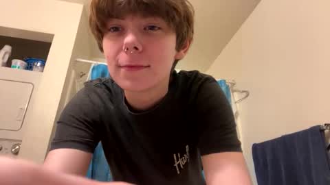 smalltshbigtits online show from November 20, 2025, 10:04 am