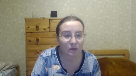 Snapshot of smart_rose chatting on February 3, 2025, 10:11 pm smart_rose online show from February 3, 2025, 10:11 pm
