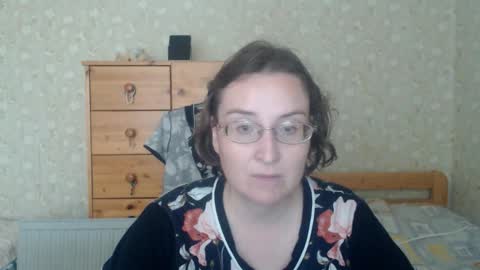 Snapshot of smart_rose chatting on September 19, 2025, 1:23 pm smart_rose online show from September 19, 2025, 1:23 pm