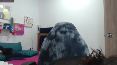 Snapshot of smilet_milf chatting on December 14, 2025, 1:49 pm Smileth online show from December 14, 2025, 1:49 pm