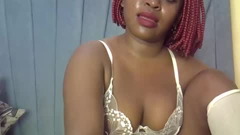 Snapshot of smiley_berry chatting on September 13, 2025, 8:41 pm smiley_berry online show from September 13, 2025, 8:41 pm