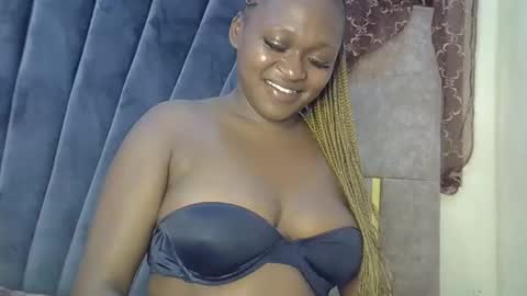 Snapshot of smiley_berry chatting on October 5, 2025, 6:50 pm smiley_berry online show from October 5, 2025, 6:50 pm