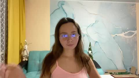 Snapshot of smiling_riddle chatting on December 18, 2024, 4:17 pm smiling_riddle online show from December 18, 2024, 4:17 pm