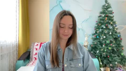 Snapshot of smiling_riddle chatting on January 16, 2025, 8:00 am smiling_riddle online show from January 16, 2025, 8:00 am